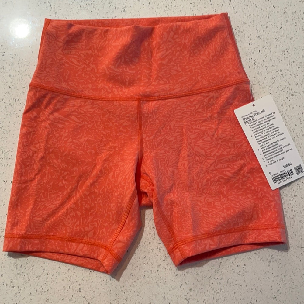 Lululemon wunder train short 6”